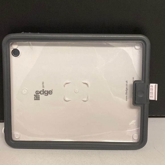 Lifeedge ipad 2 Waterproof Cover Case - Picture 1 of 16